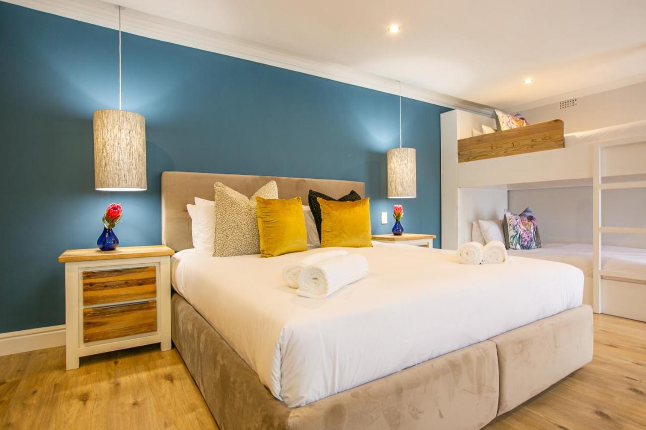 Hout & About Gasthof Hout Bay