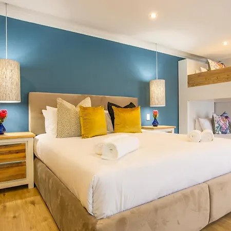 Hout & About Guest House Hout Bay Exterior foto