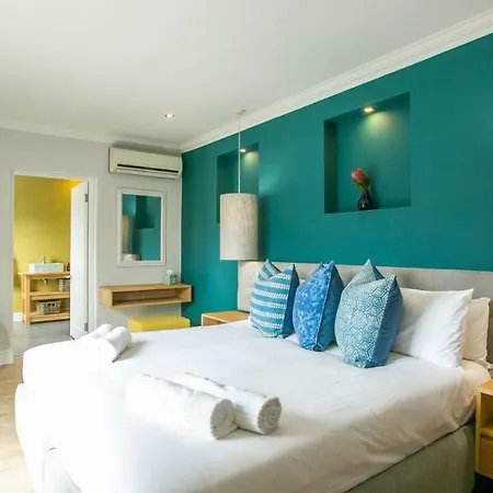 Hout & About Guest House Hout Bay Exterior foto