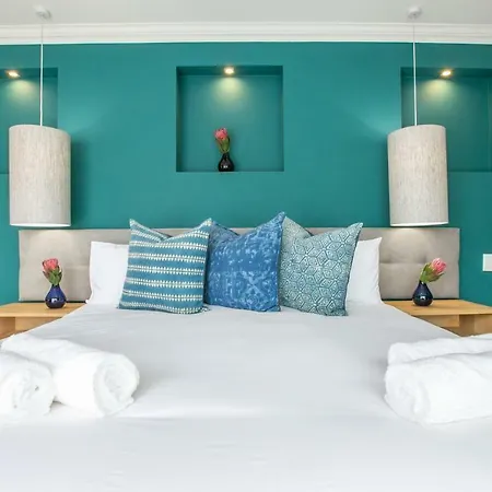 Hout & About Guest House Hout Bay Exterior foto