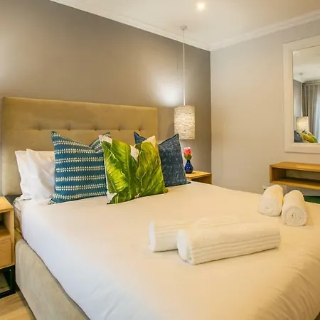 Hout & About Guest House Hout Bay Exterior foto
